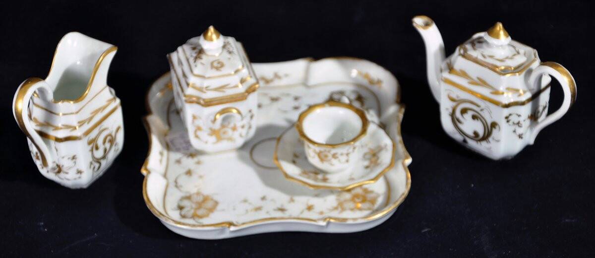 Miniature porcelain service "Old Paris" Napoleon III period