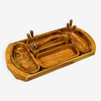 Servant display aperitif tray in olive wood with 6 picks