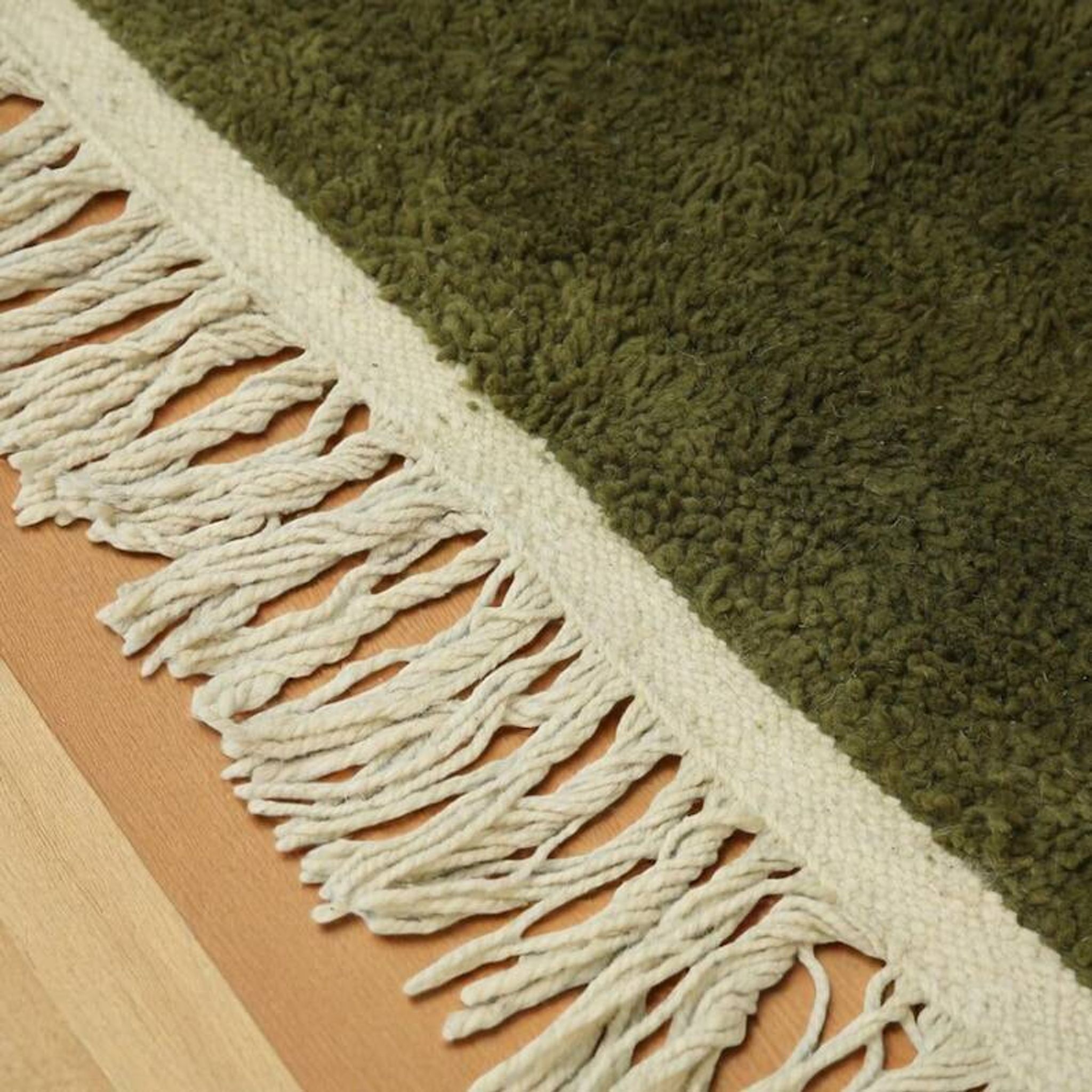 Tapis berbère vert en laine 210/310cm