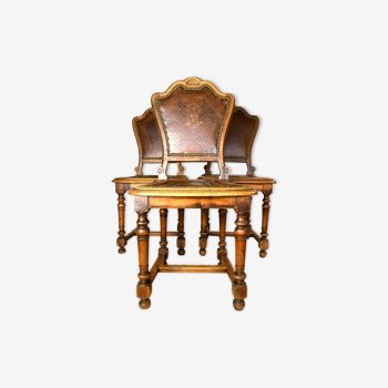 Série de trois chaises de château chêne et cuir XIXème