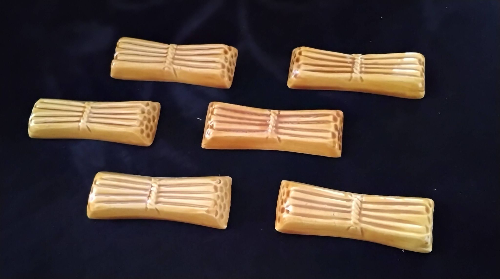 6 Porte couteaux en céramique