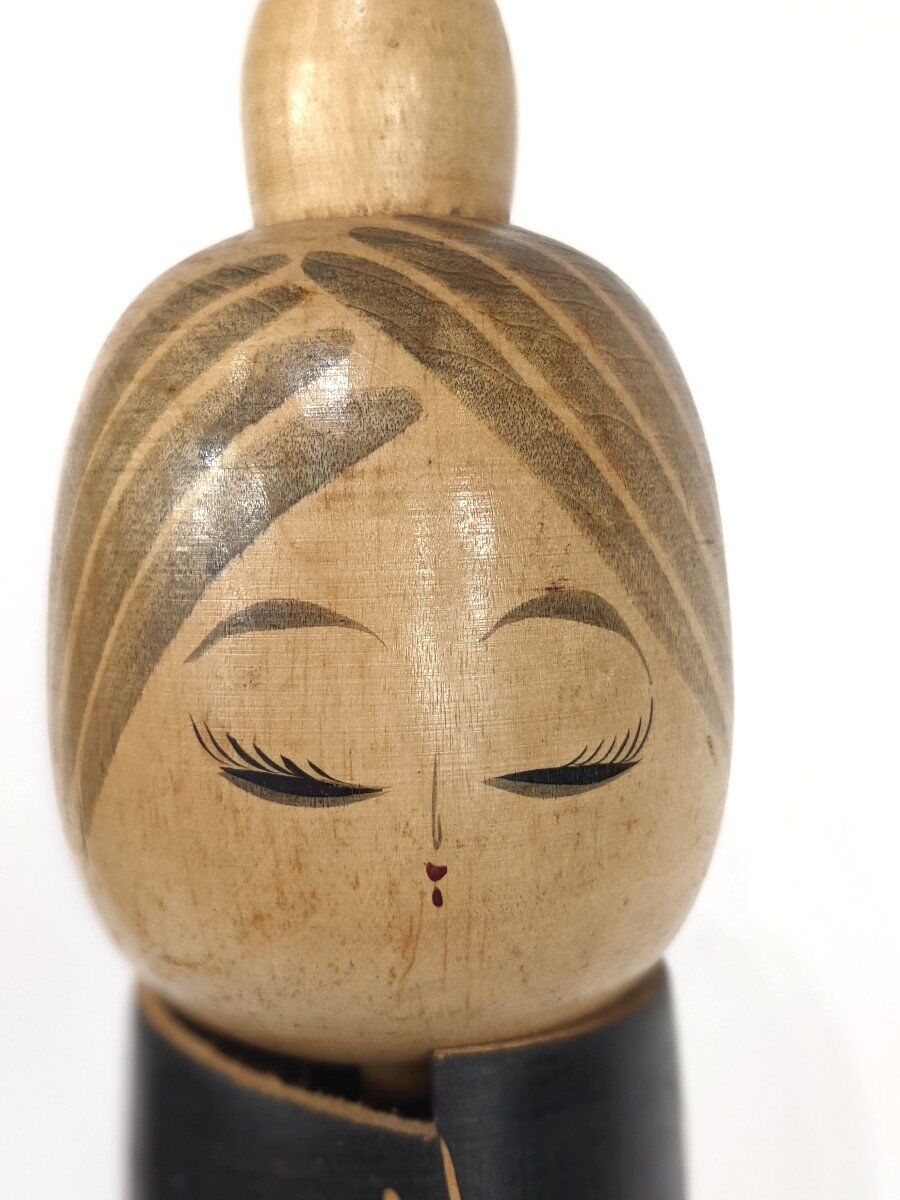Kokeshi doll plum blossom by master Sato Suigai (Japan 1920 - ?)