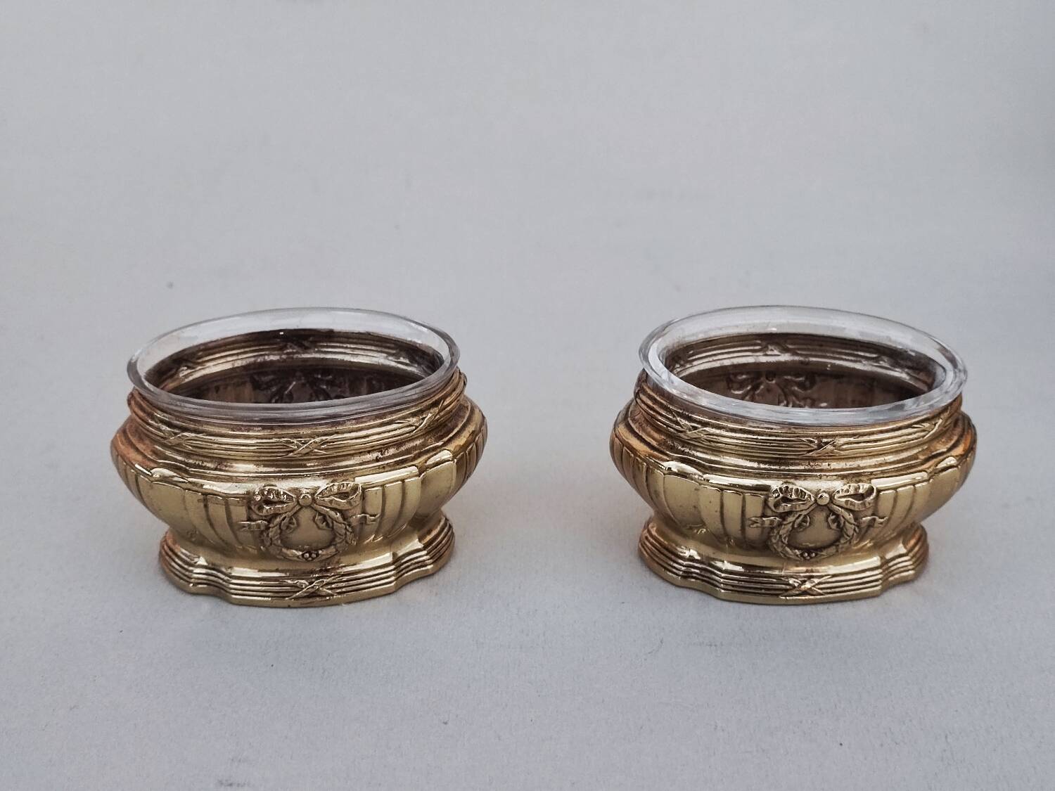 Salt and pepper bowl