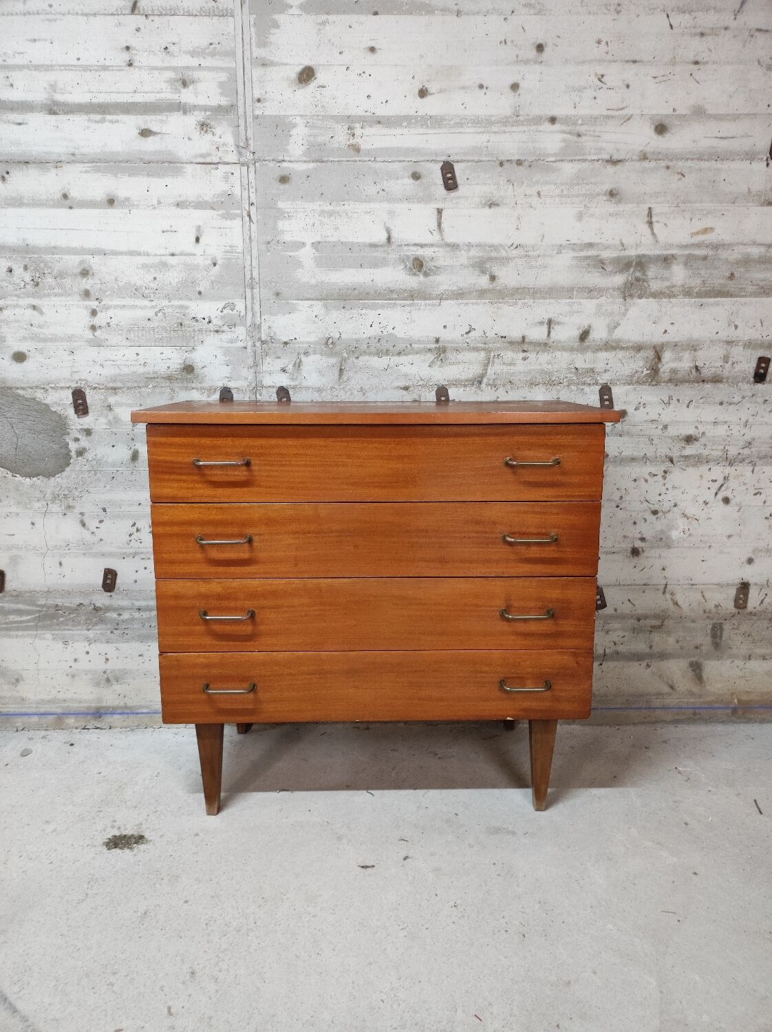 Commode vintage