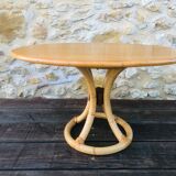 Table basse vintage en bois clair et bambou, circa 60