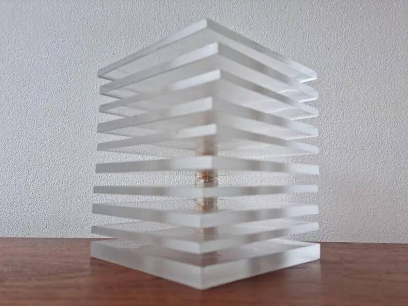 Lampe de table en lucite postmoderne rare Ikea, Suède, années 1980