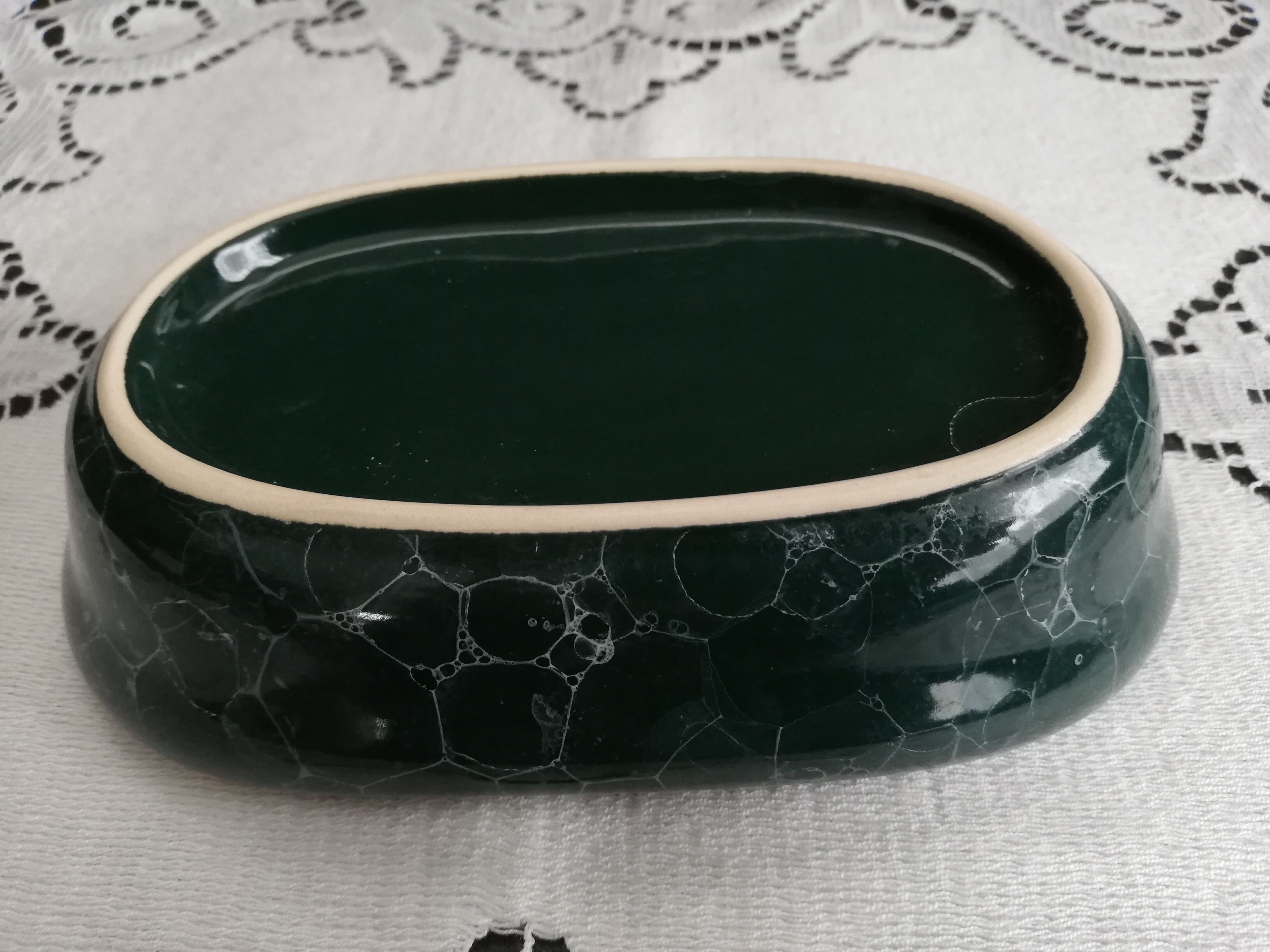 Marbled ceramic soap holder