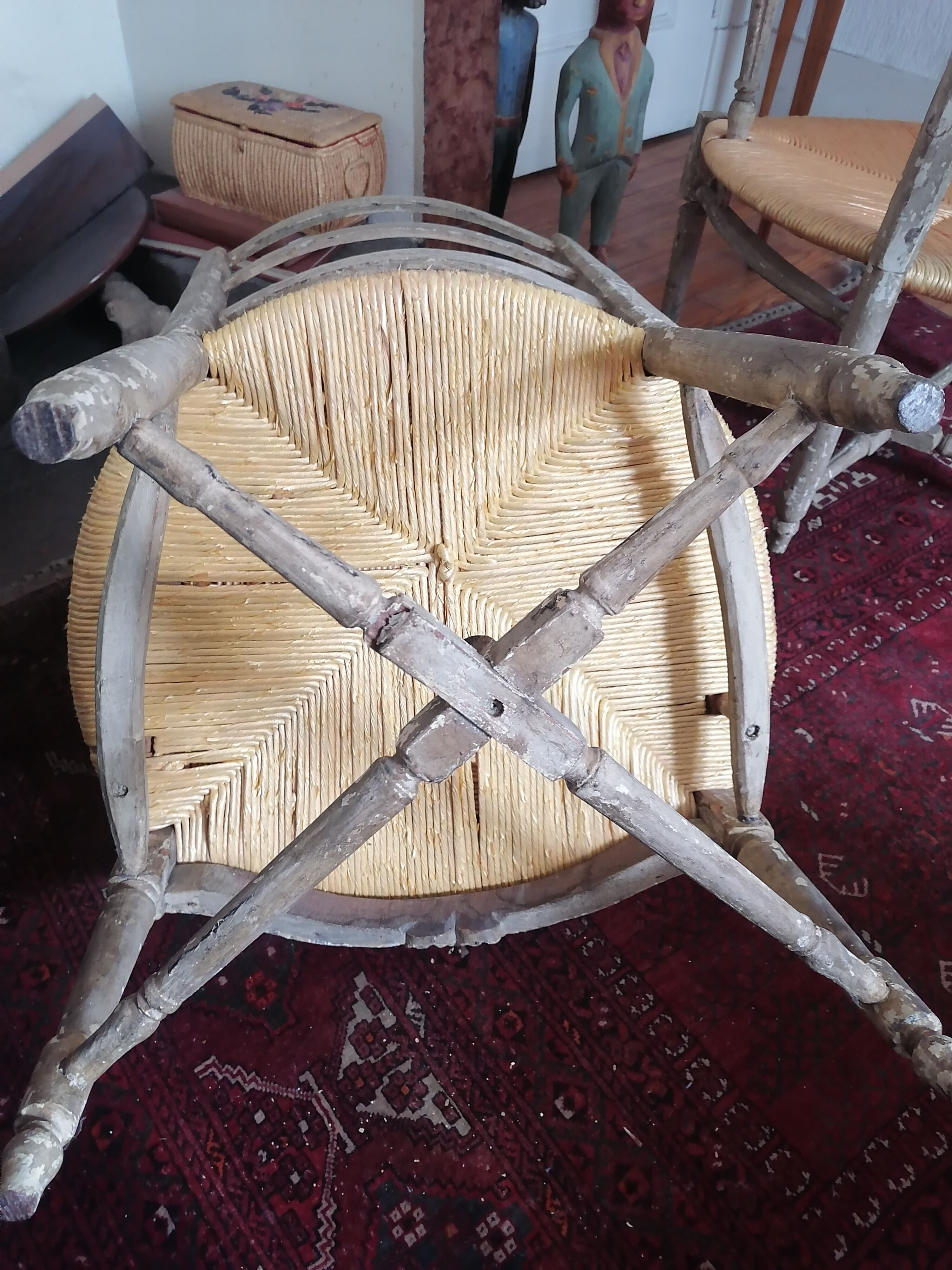 Ancienne paire de fauteuils provençal Louis XVl