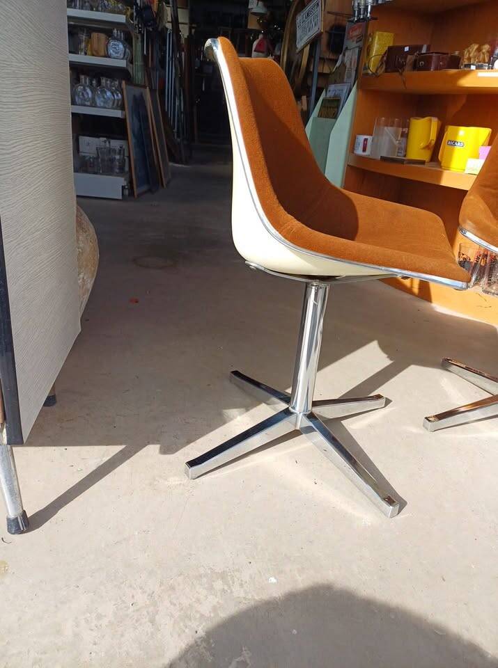 Rare pair of chairs lafargue - 70's design