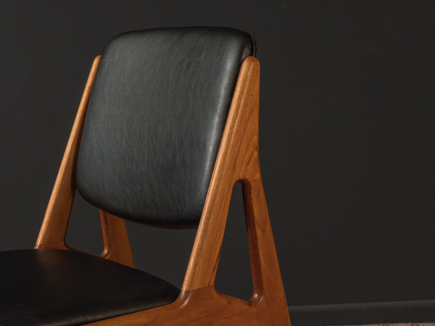1960s dining chairs, Arne Vodder