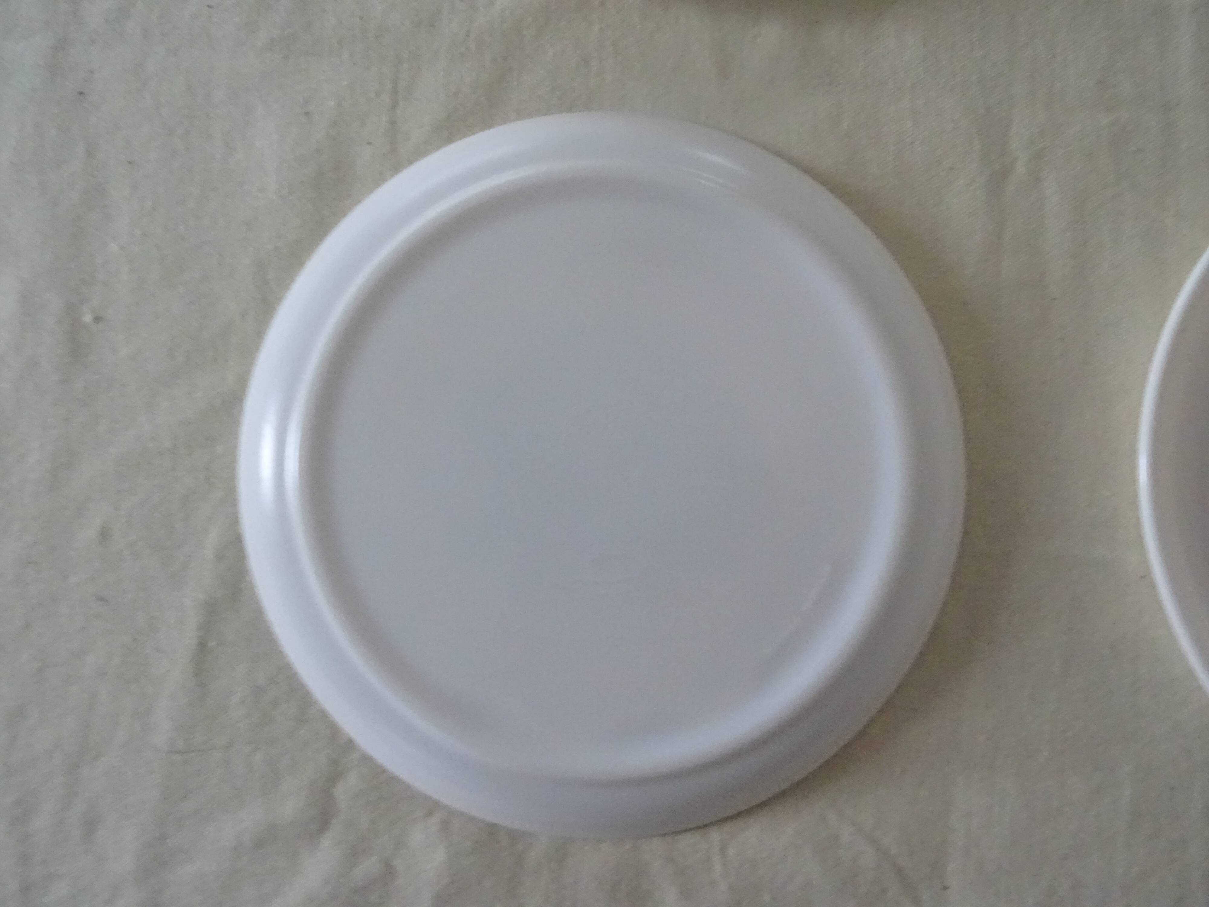 4 plates dessert flowers Arcopal lotus