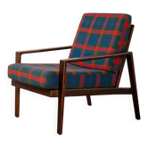 Knoll Antimott armchair in walnut and tartan