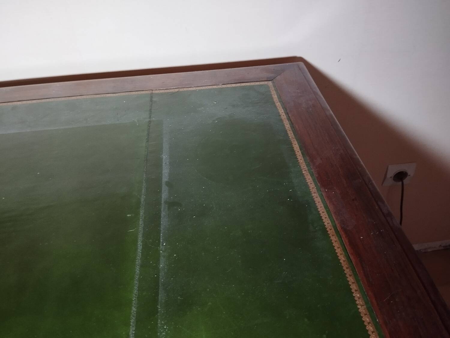 Notary pedestal desk, American desk