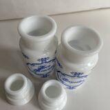 Ensemble de 2 pots à épices en opaline vintage en français et italien
