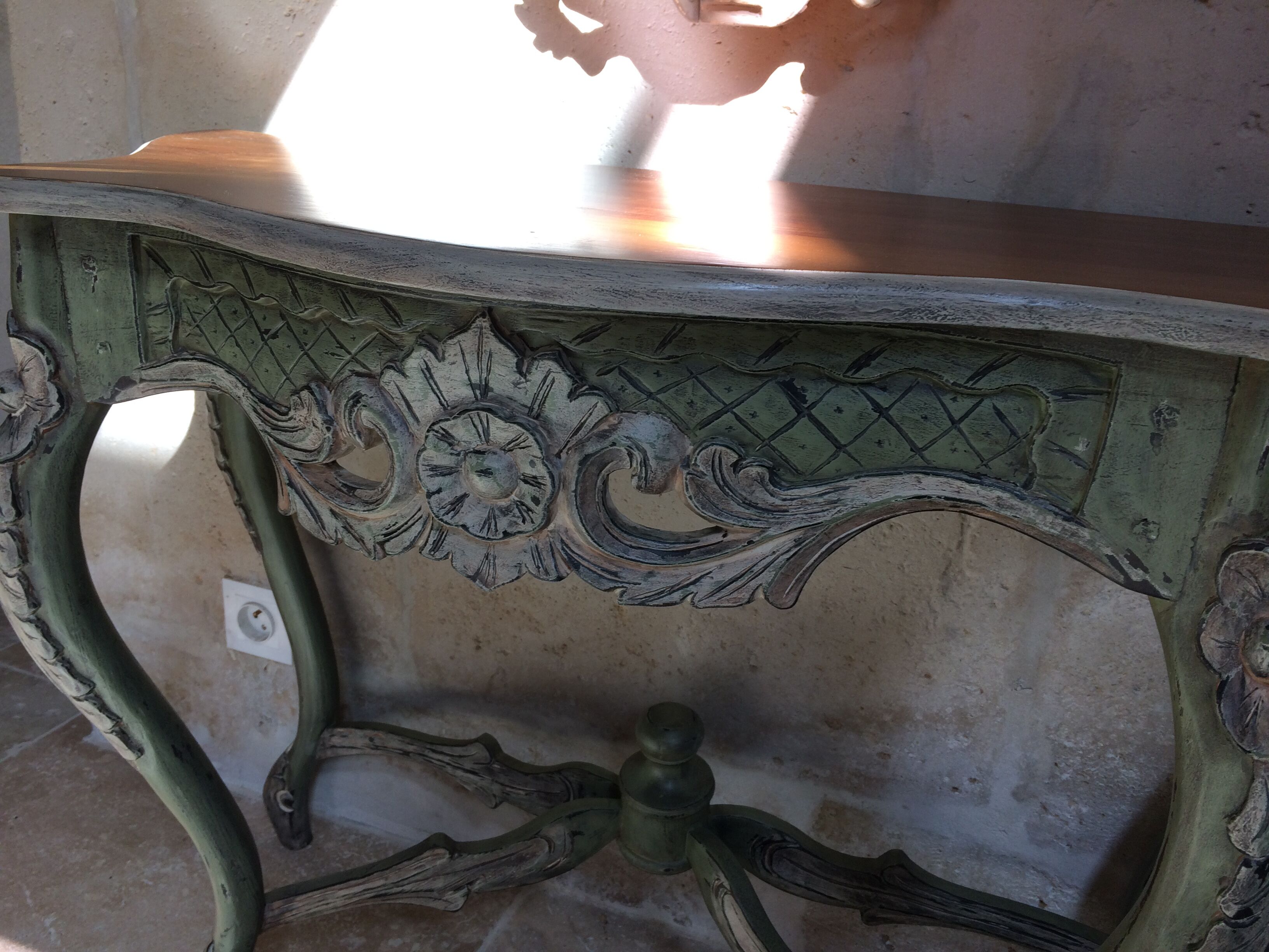 Louis XV-style console