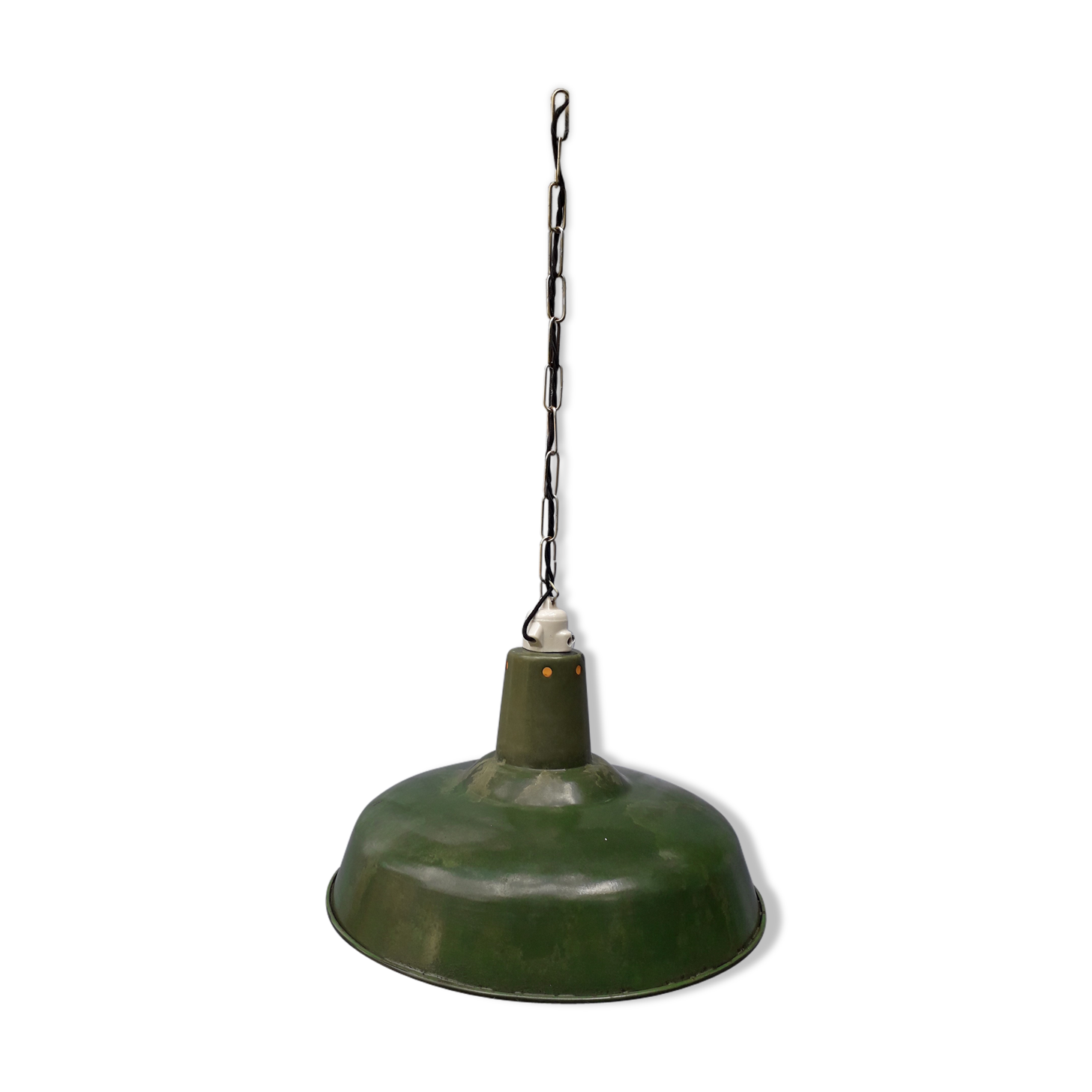Hanging lamp in green enamelled sheet metal