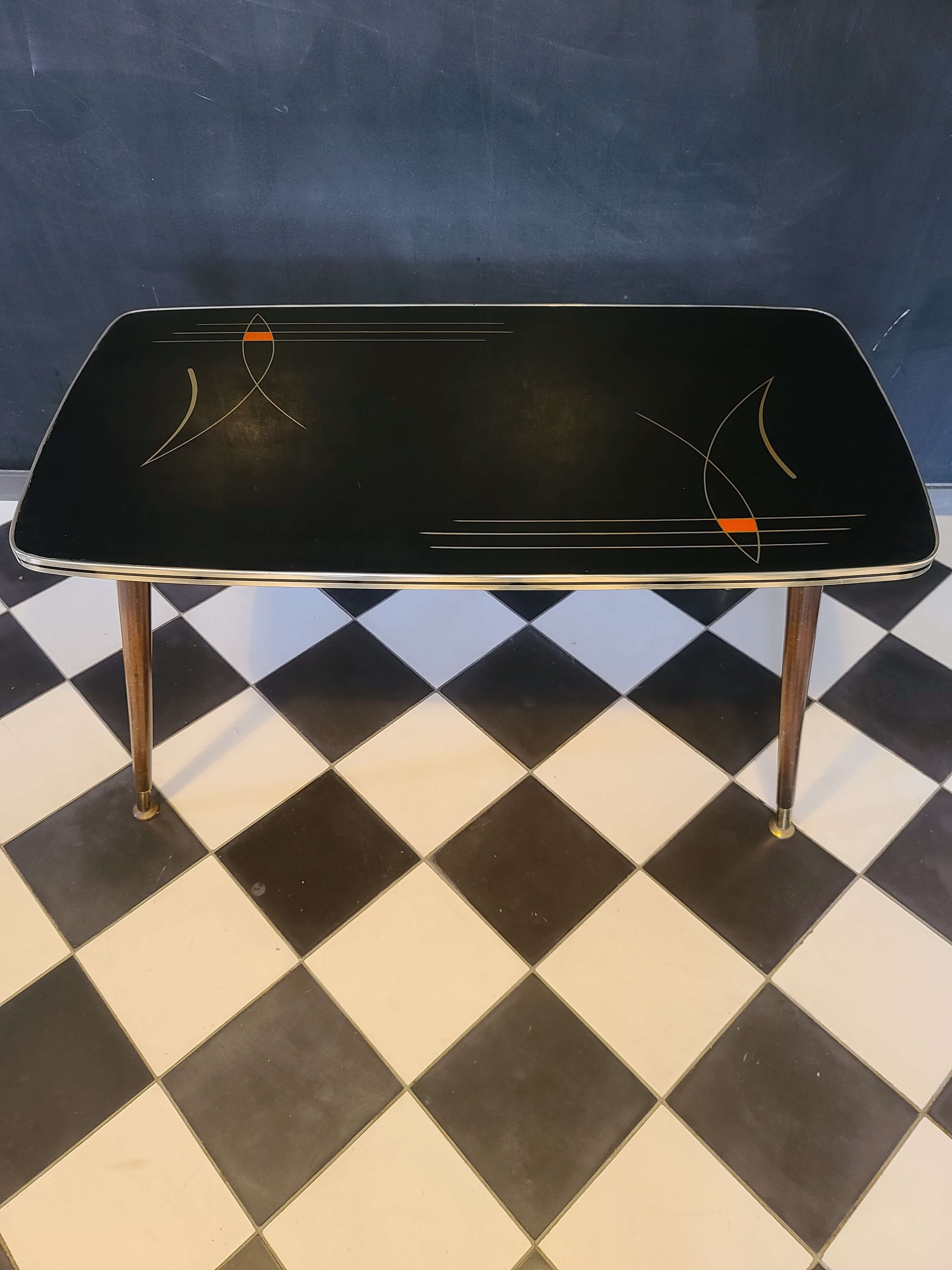 Coffee table 50s