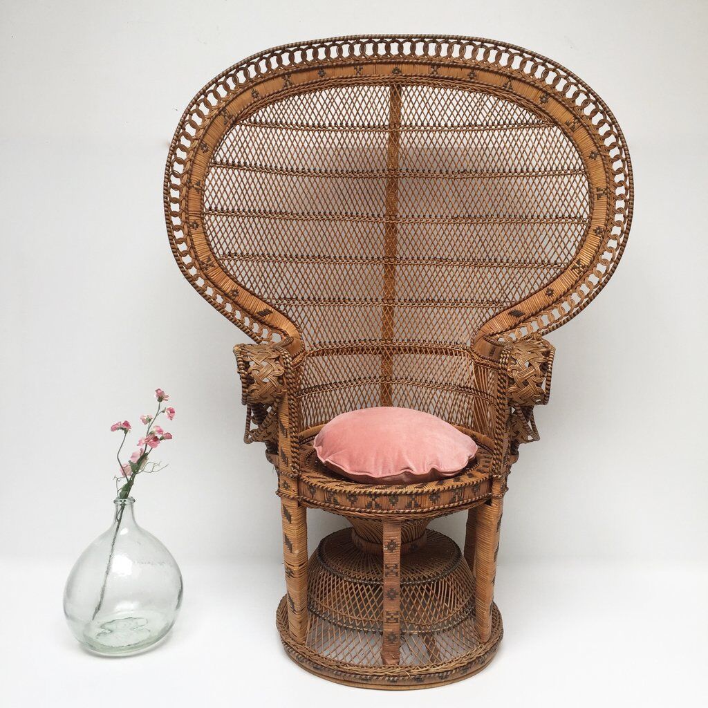 Emmanuelle vintage Chair