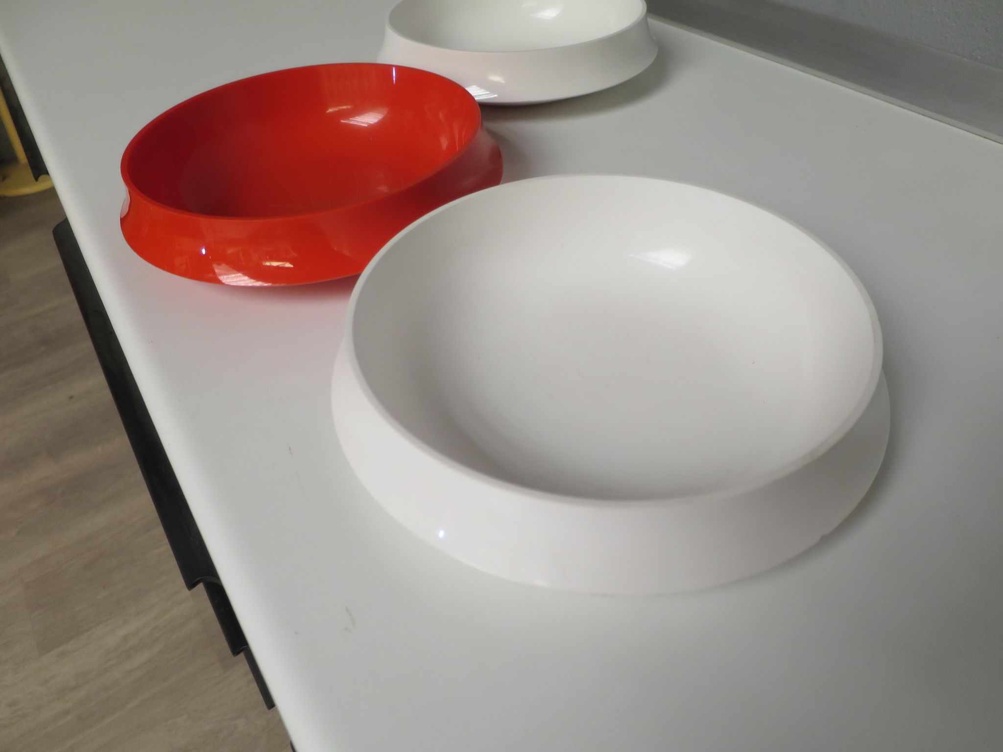 Set de 3 assiettes Guzzini Italie années 70