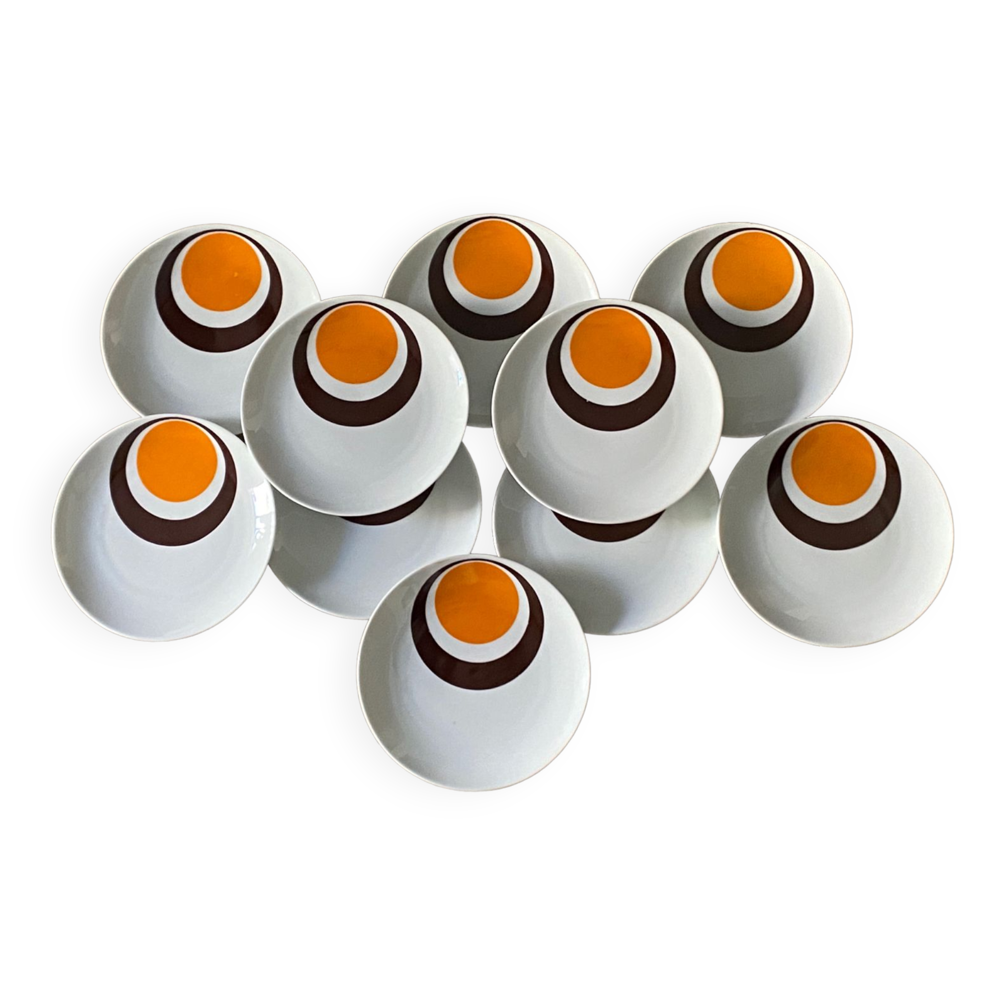 Set of 10 vintage plates