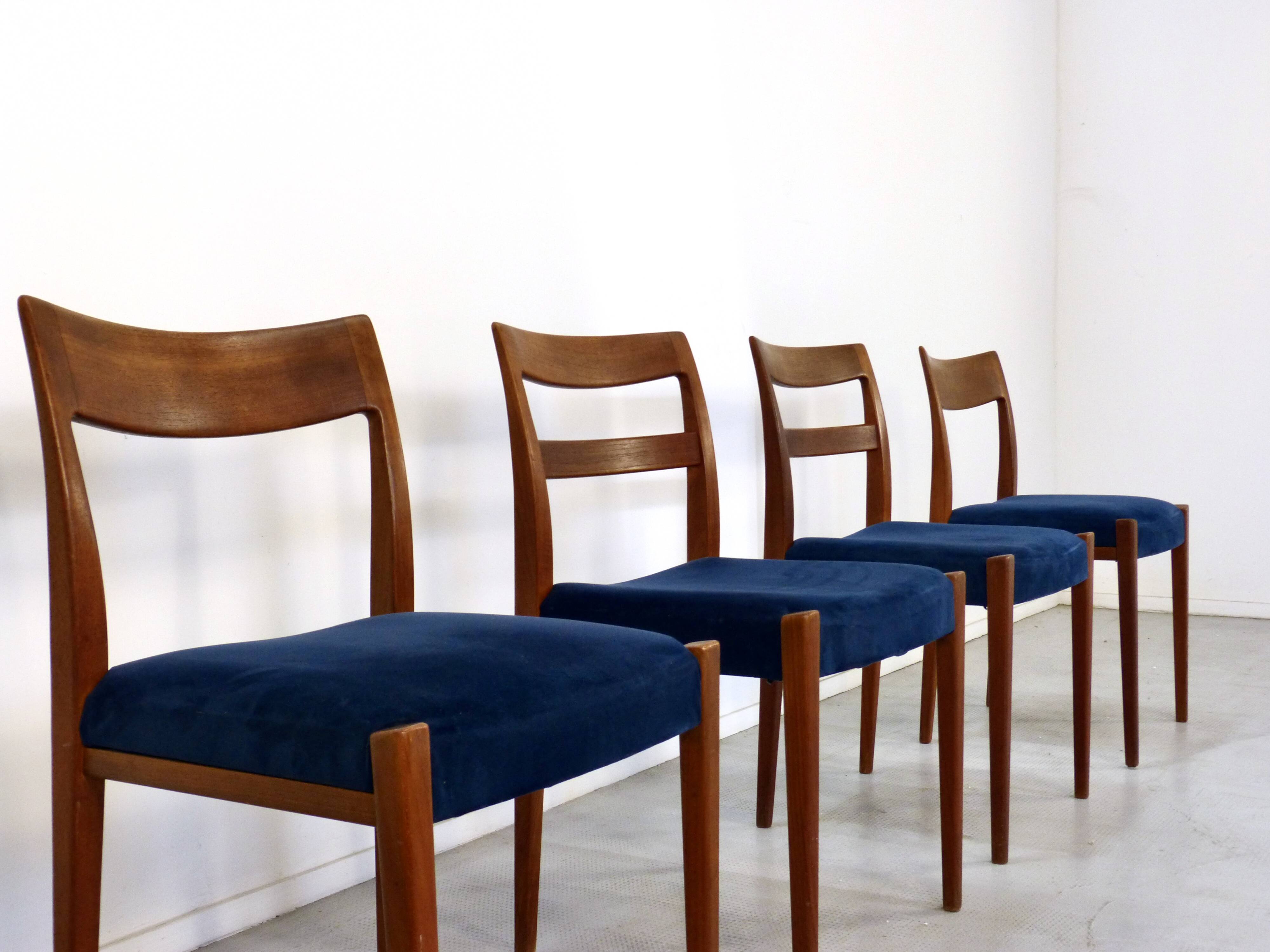 Mid-Century Modern Swedish Teak Dining Chairs by Nils Jonsson for Troeds