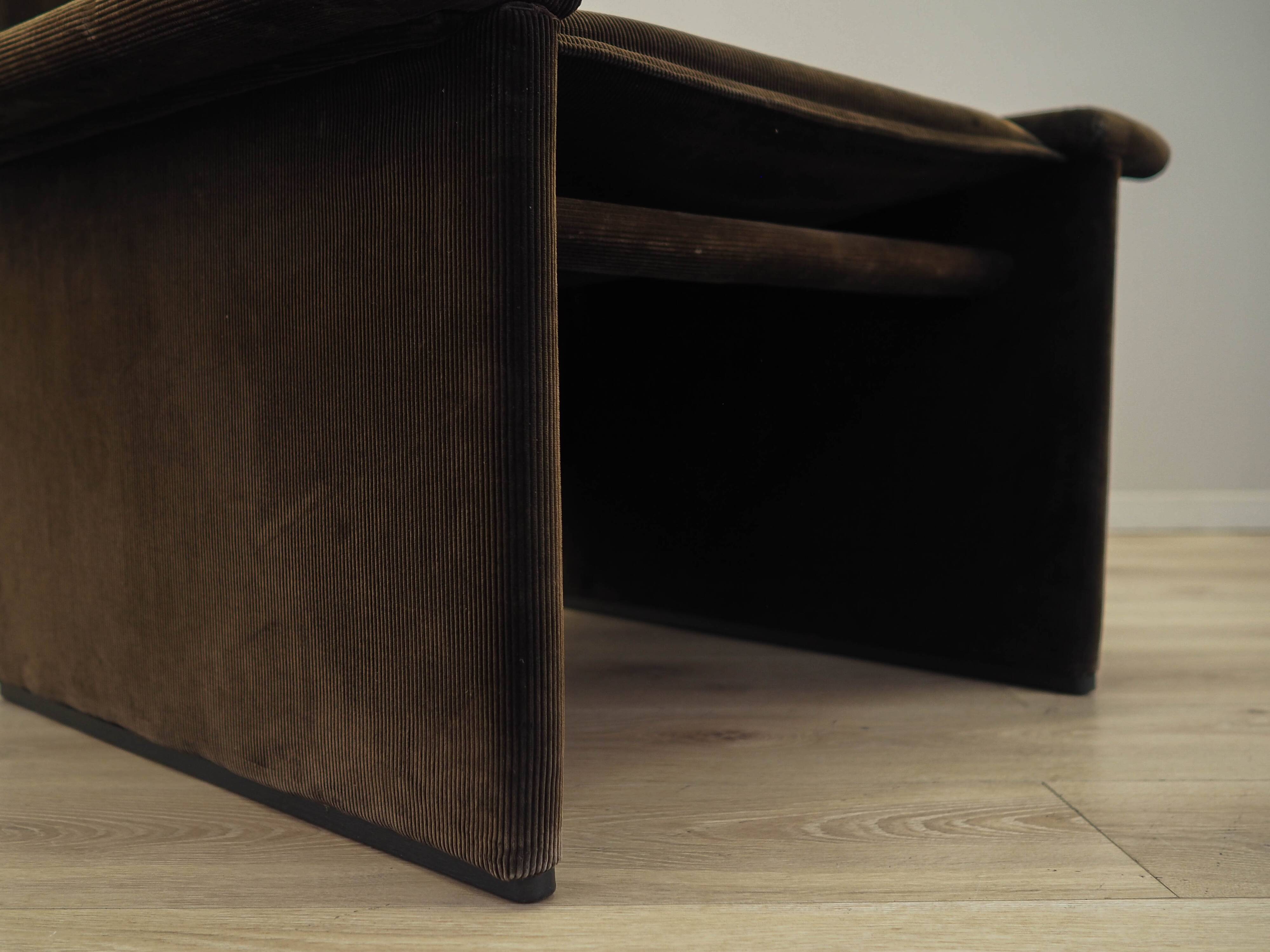 Corduroy armchair, Italian design, 1970s, production: Italy