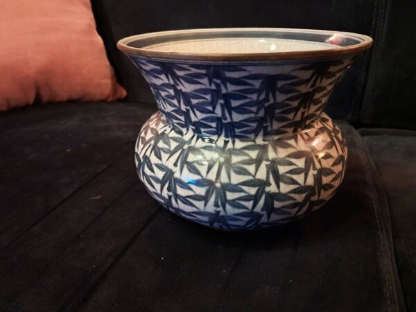 Vase en céramique asiatique