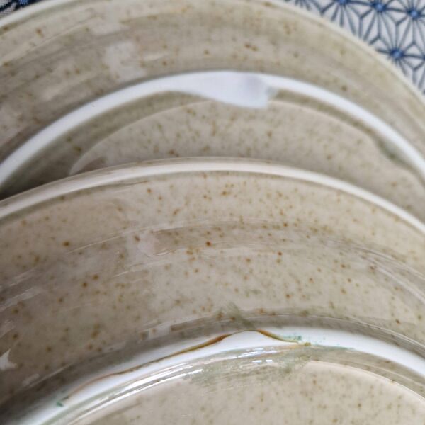 Service de table 46 pièces porcelaine du Lot atelier Virebent