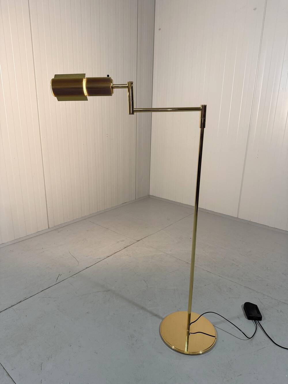 Viktor Frauenknecht brass Haloprofil 878HR floor lamp Swiss Lamps
