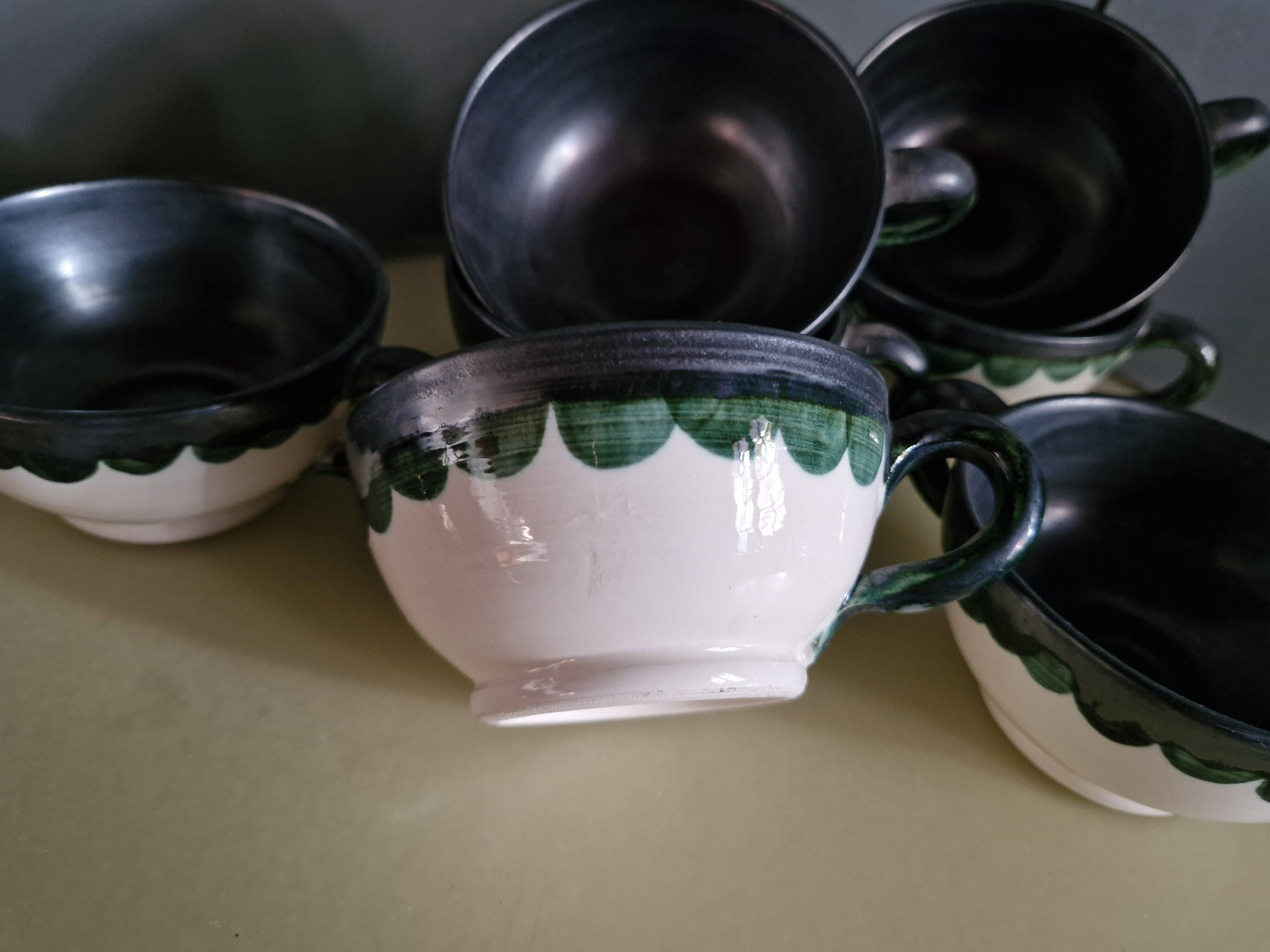 Vintage 7 Earthenware Mugs