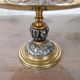 Centre de table sur piédouche en bronze