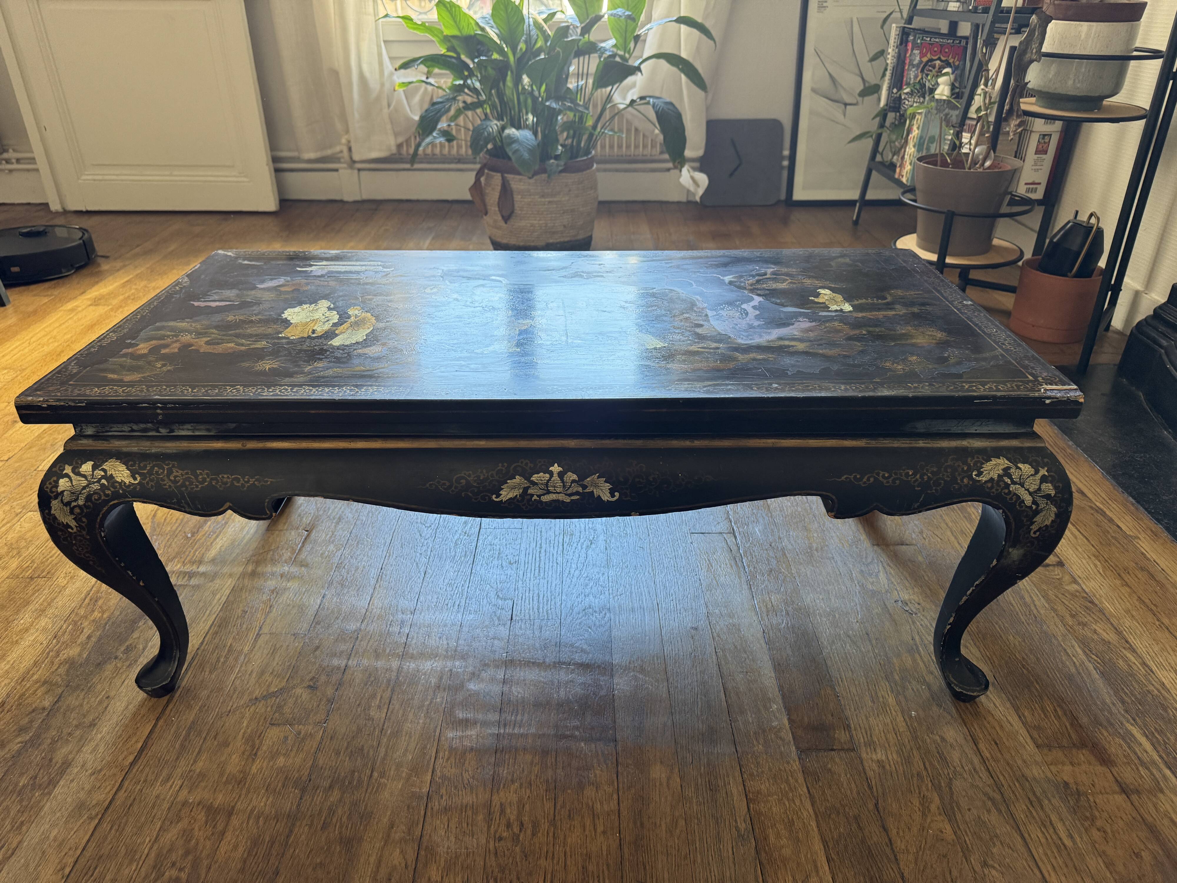 Vintage black lacquered chinoiserie coffee table – Asian decor – 1960s