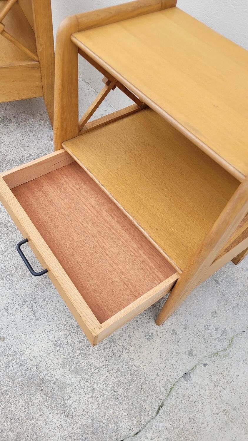 Paire de table de chevets Ateliers Saint sabin en chêne 1950