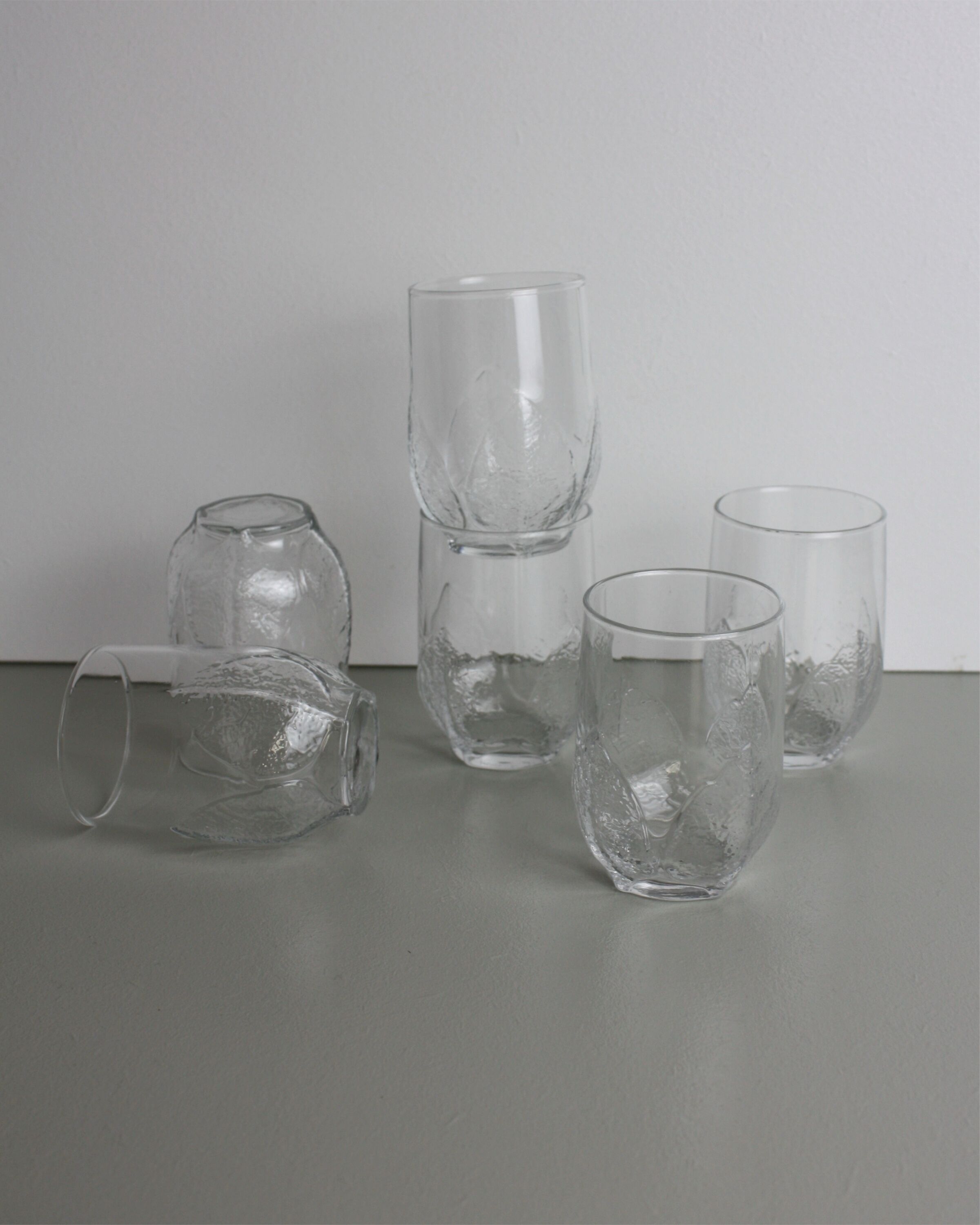 Set of 6 glass glasses leaf pattern