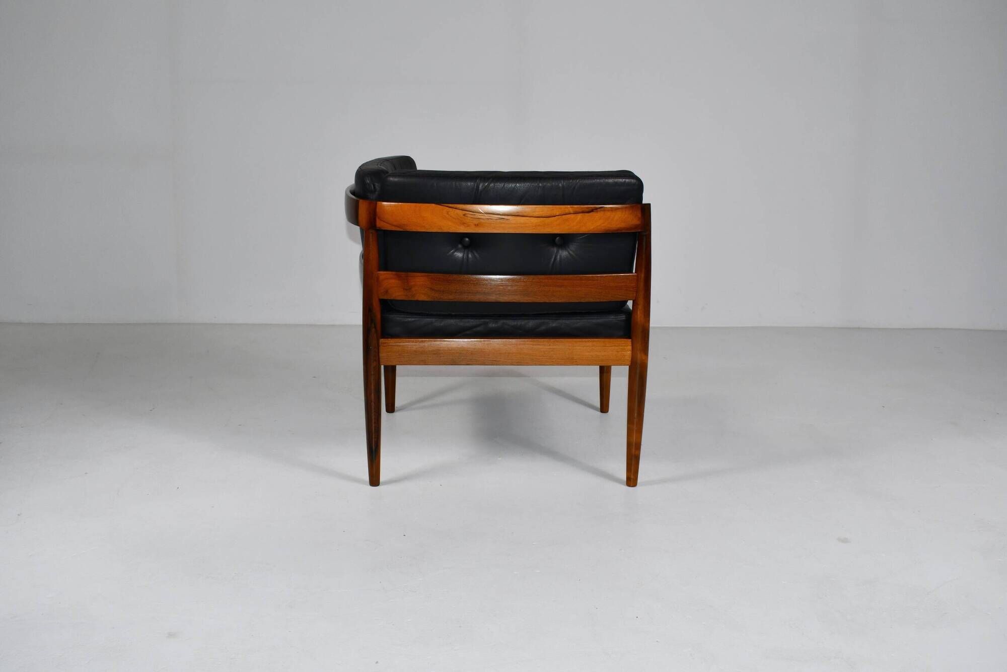 Univers corner chair by Kai Kristiansen for Magnus Olesen. 1965.