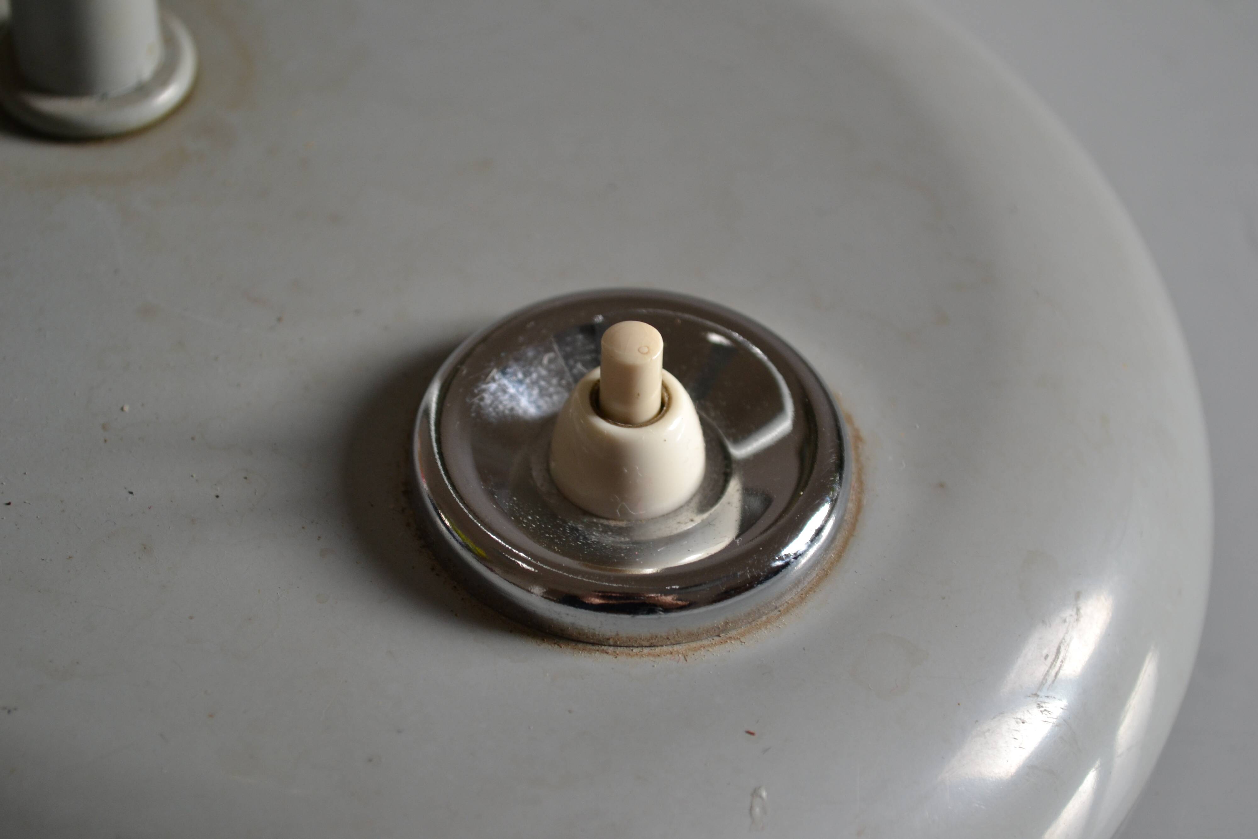 Jumo GS1 light grey table lamp