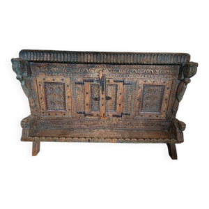 Buffet indien bois et