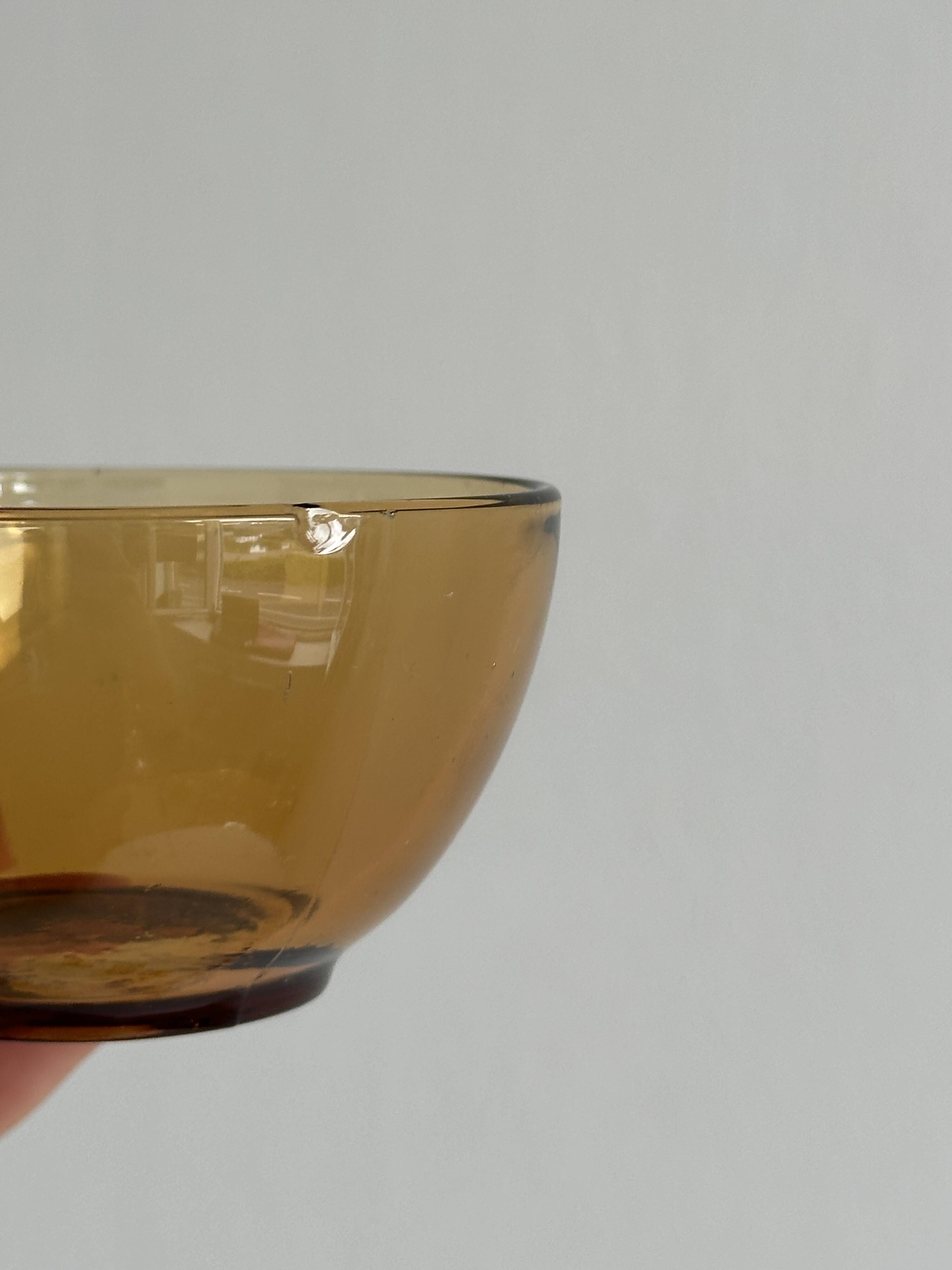 4 vintage amber glass cups