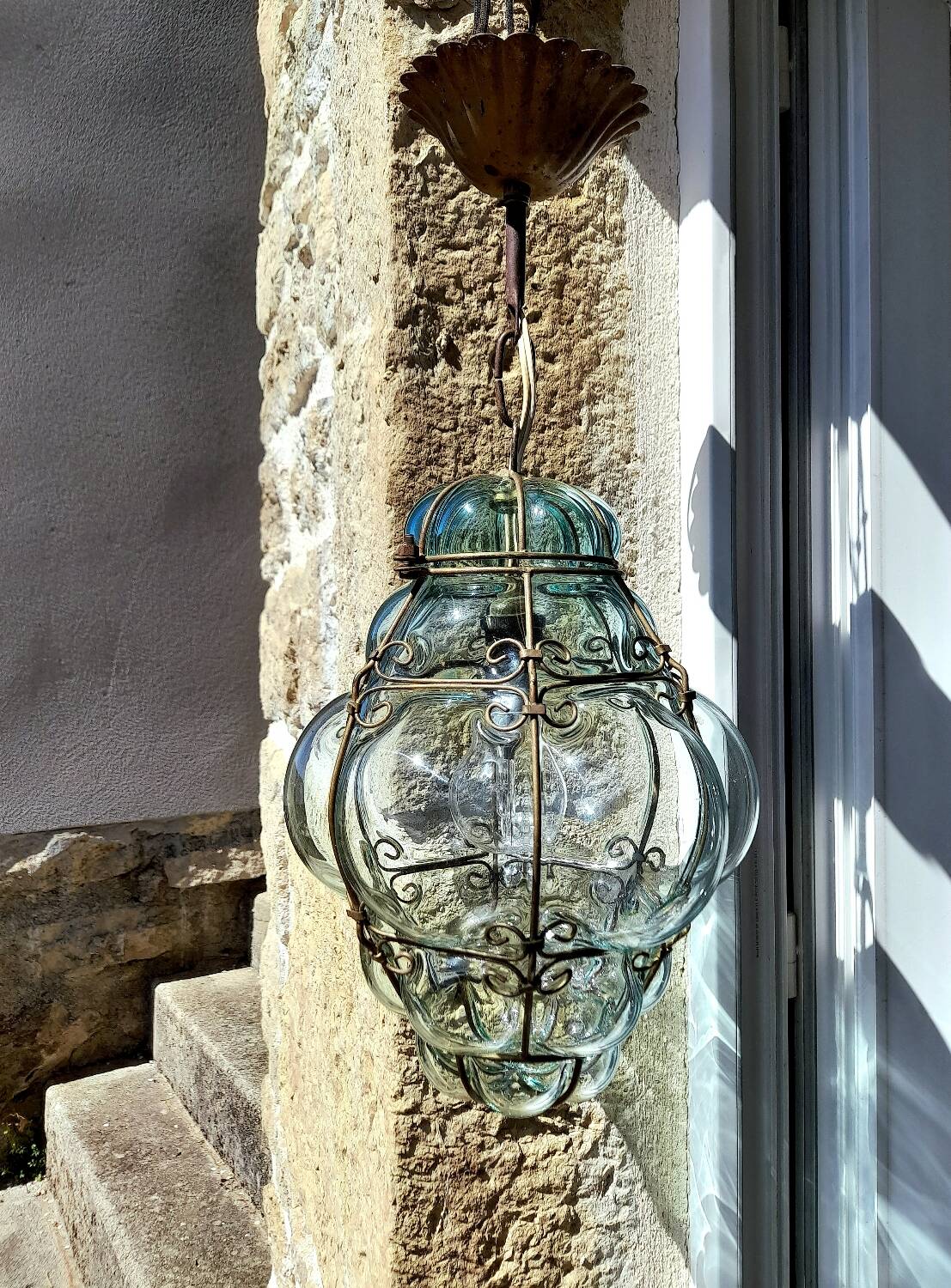 Venetian lantern in blown glass.