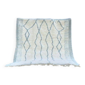 Moroccan rug with colourful patterns, handmade, size 150 x 250 cm.