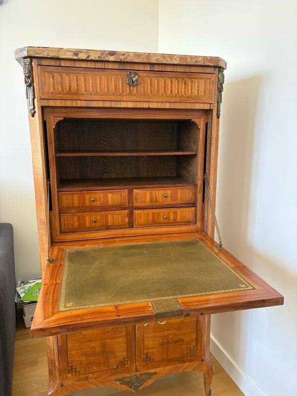 Super secretary in the Louis XVI style – marble top