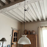 Opaline suspension
