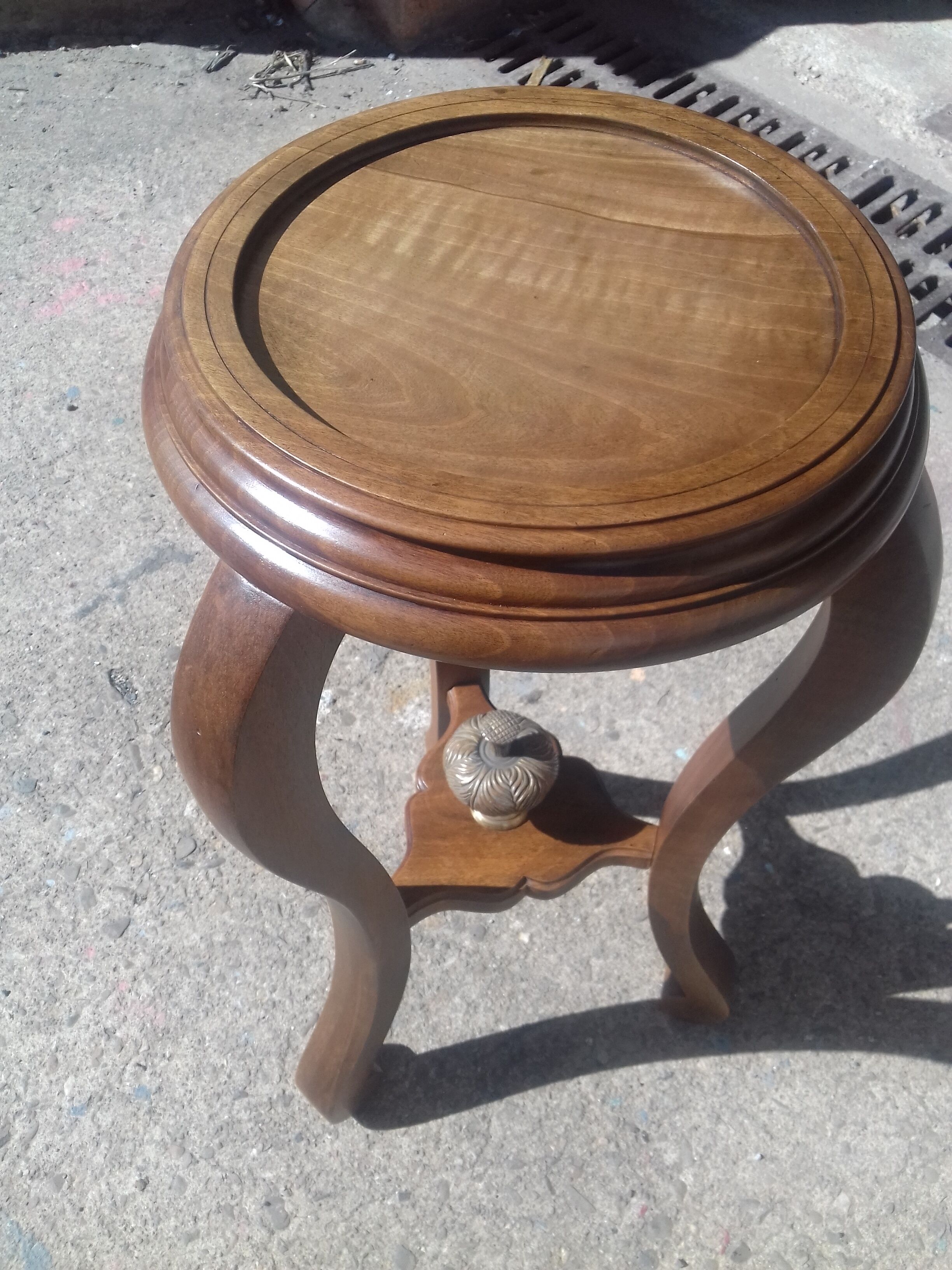 Solid walnut pedestal table with bronze plume, Napoleon III period