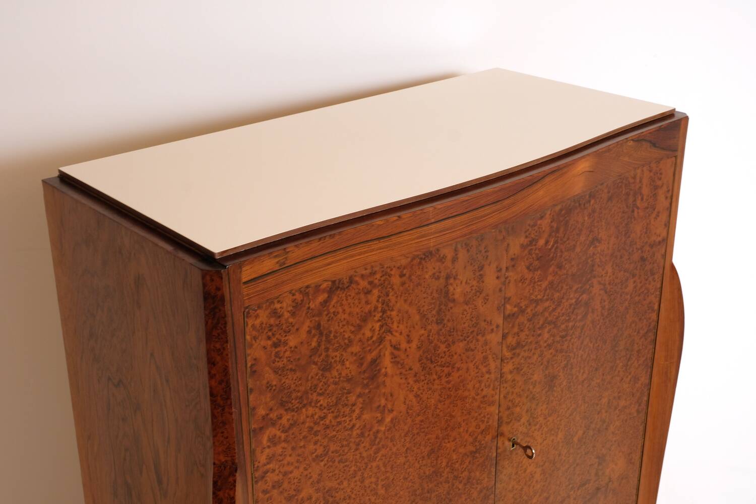 Rosewood and burl wood cabinet 1930/1940