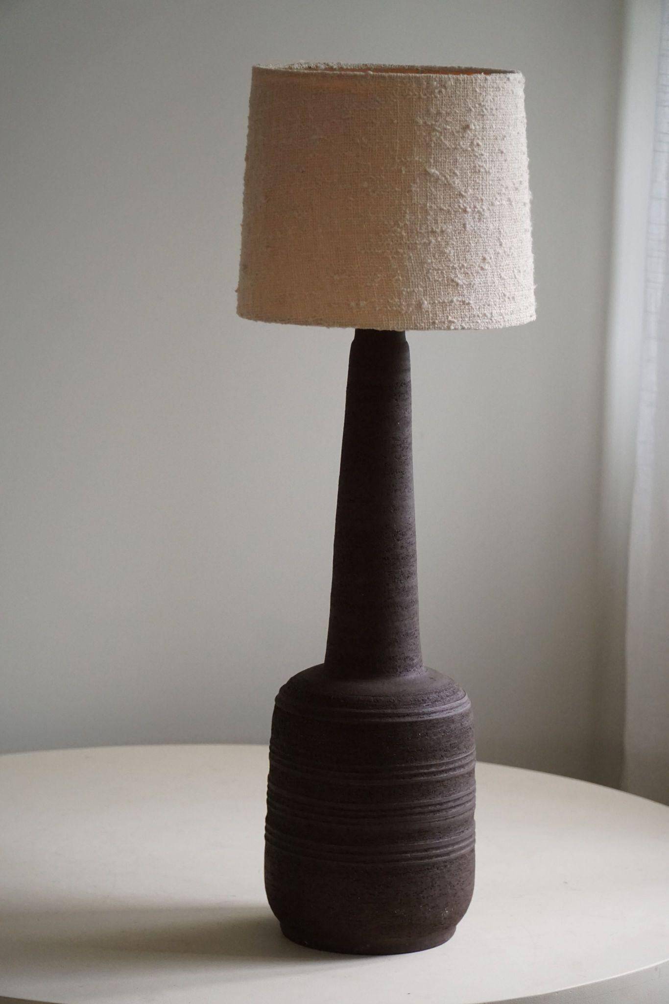 Tall decorative floor lamp in organic ceramic, mid-century Danish, 1970s.