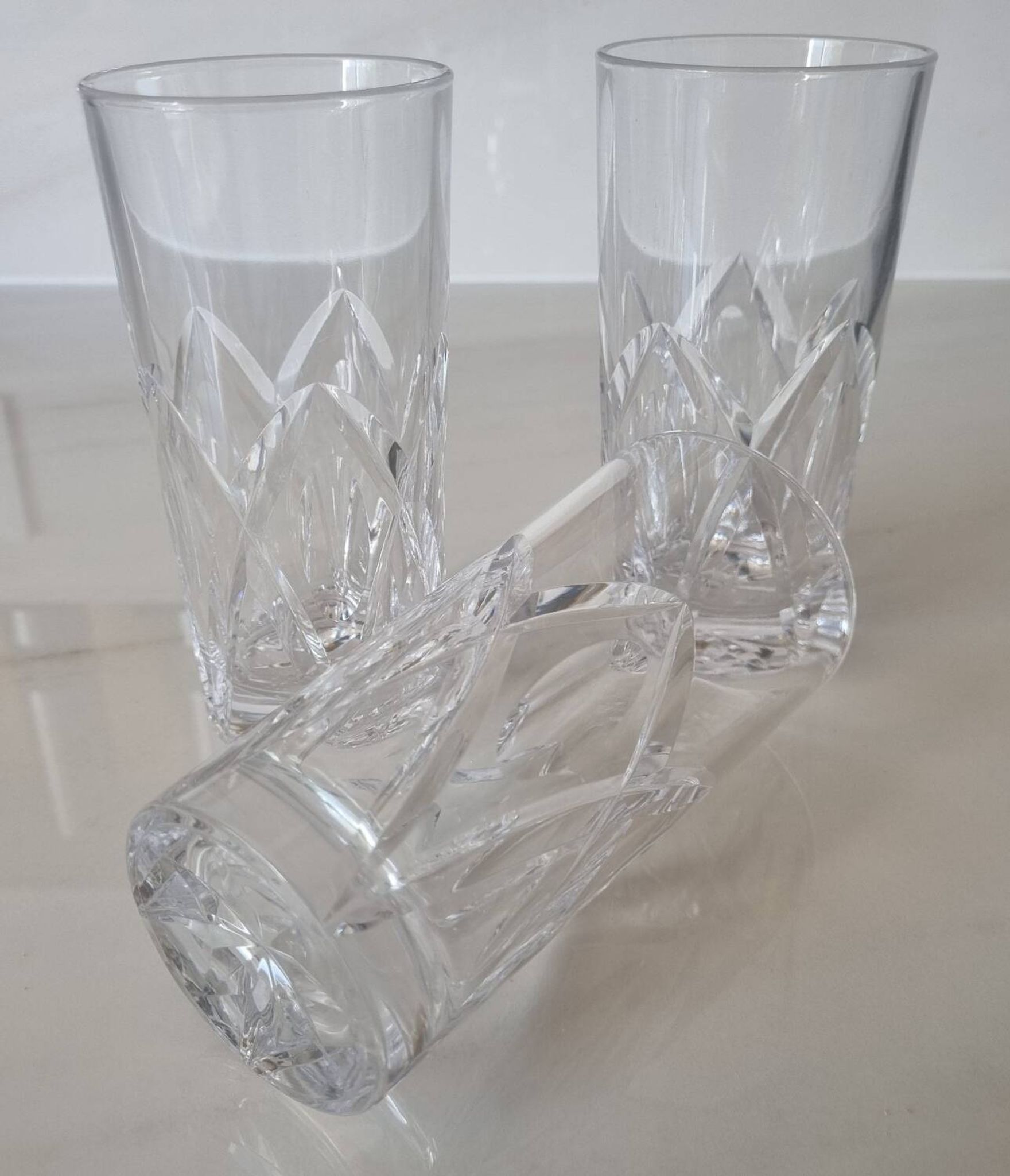 3 high-quality crystal tumblers
