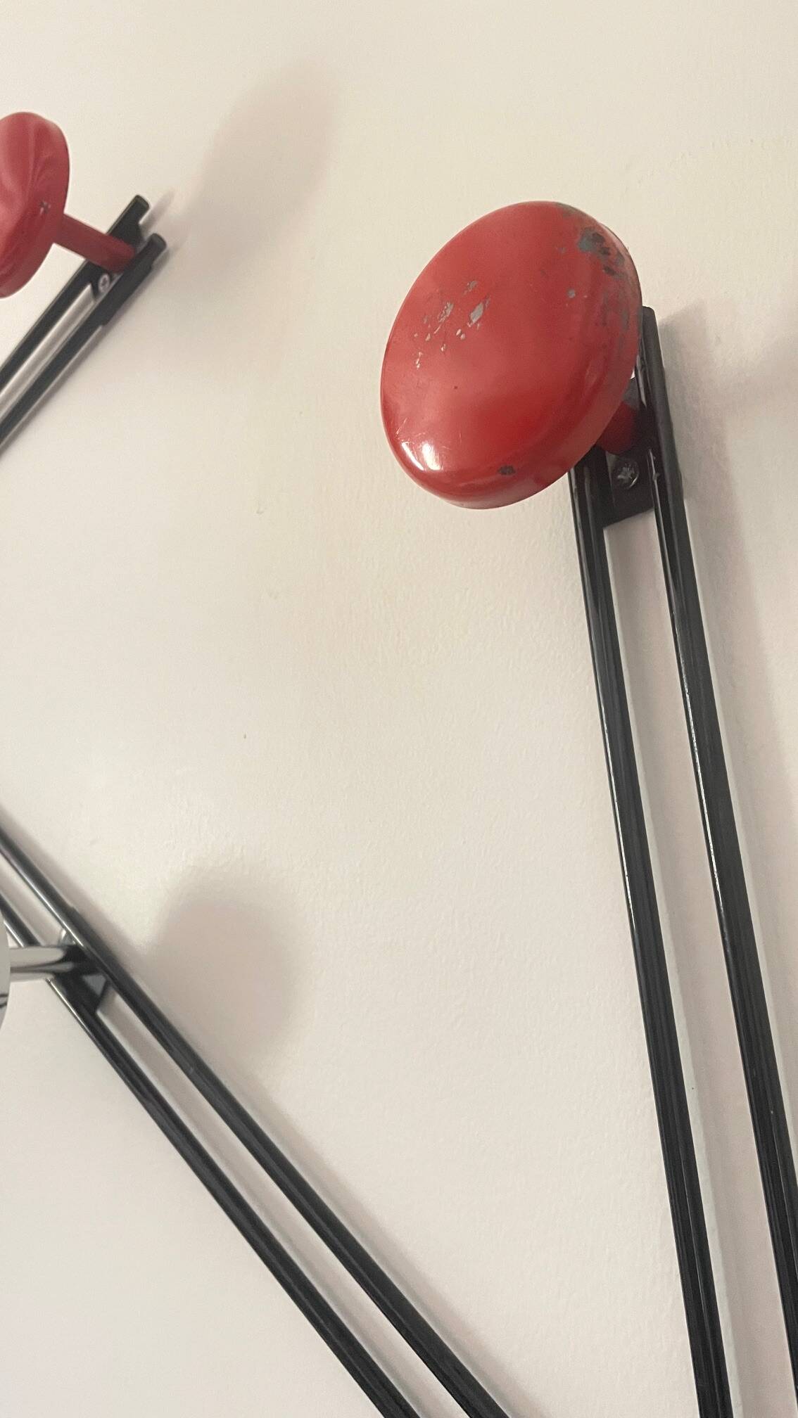 Portemanteau acier inspiration mategot