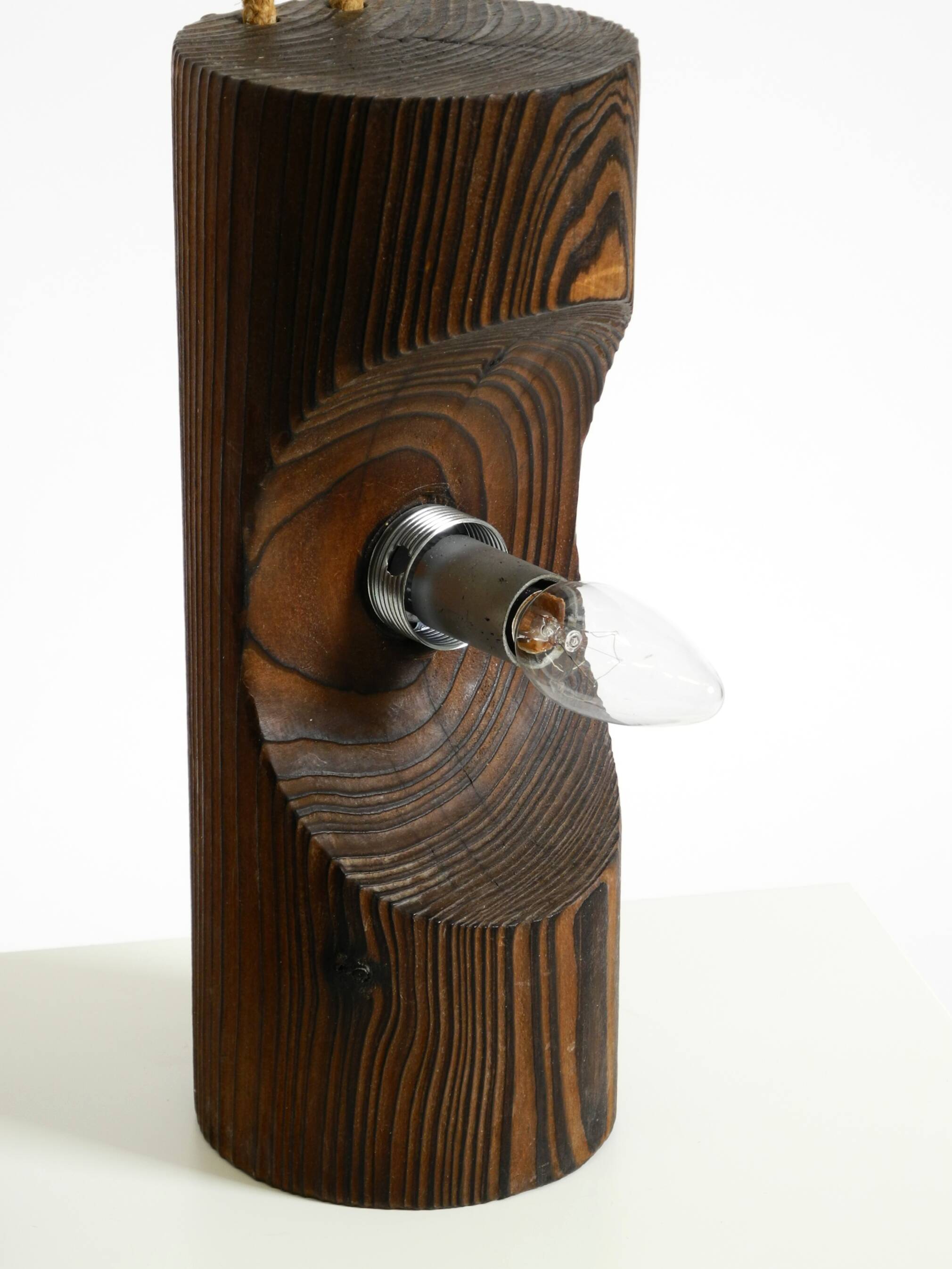 Pair of rare 1960s Temde table and wall lamps made of solid pine