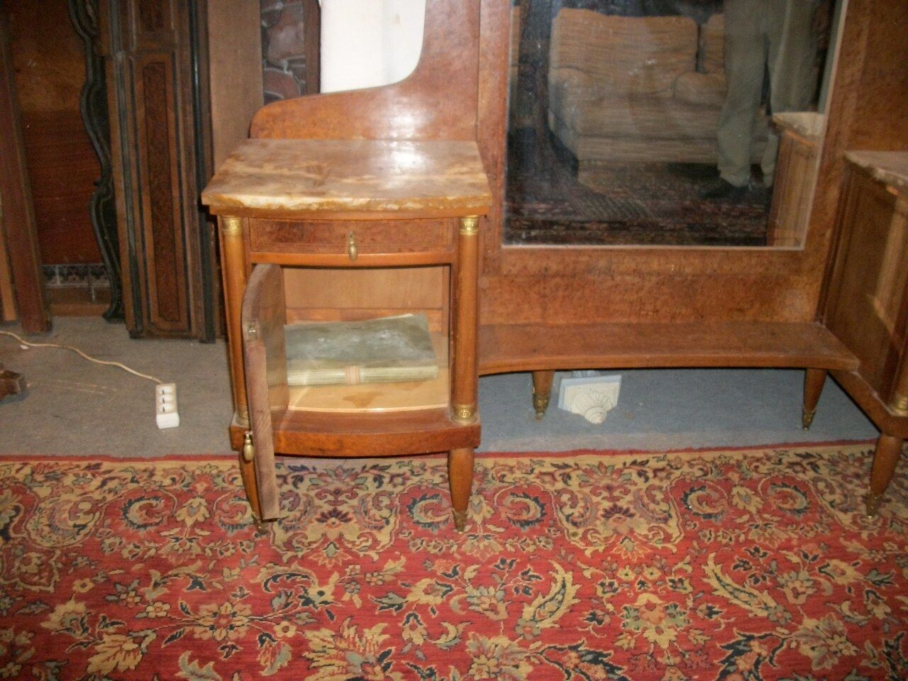 Psychedelic hairdresser