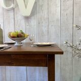 Farmhouse table
